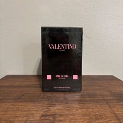 Valentino Born In Roma Intense