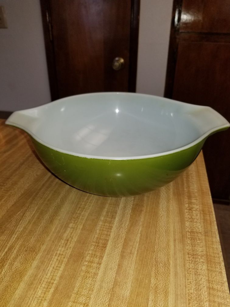 Vintage Pyrex Verde Dark Green & Lemon Cinderella Bowls 444 and 441/ Handled Glass Mixing Bowls