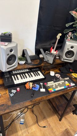 KRK’s SPEAKERS, midi keyboard, funkos, legos, table