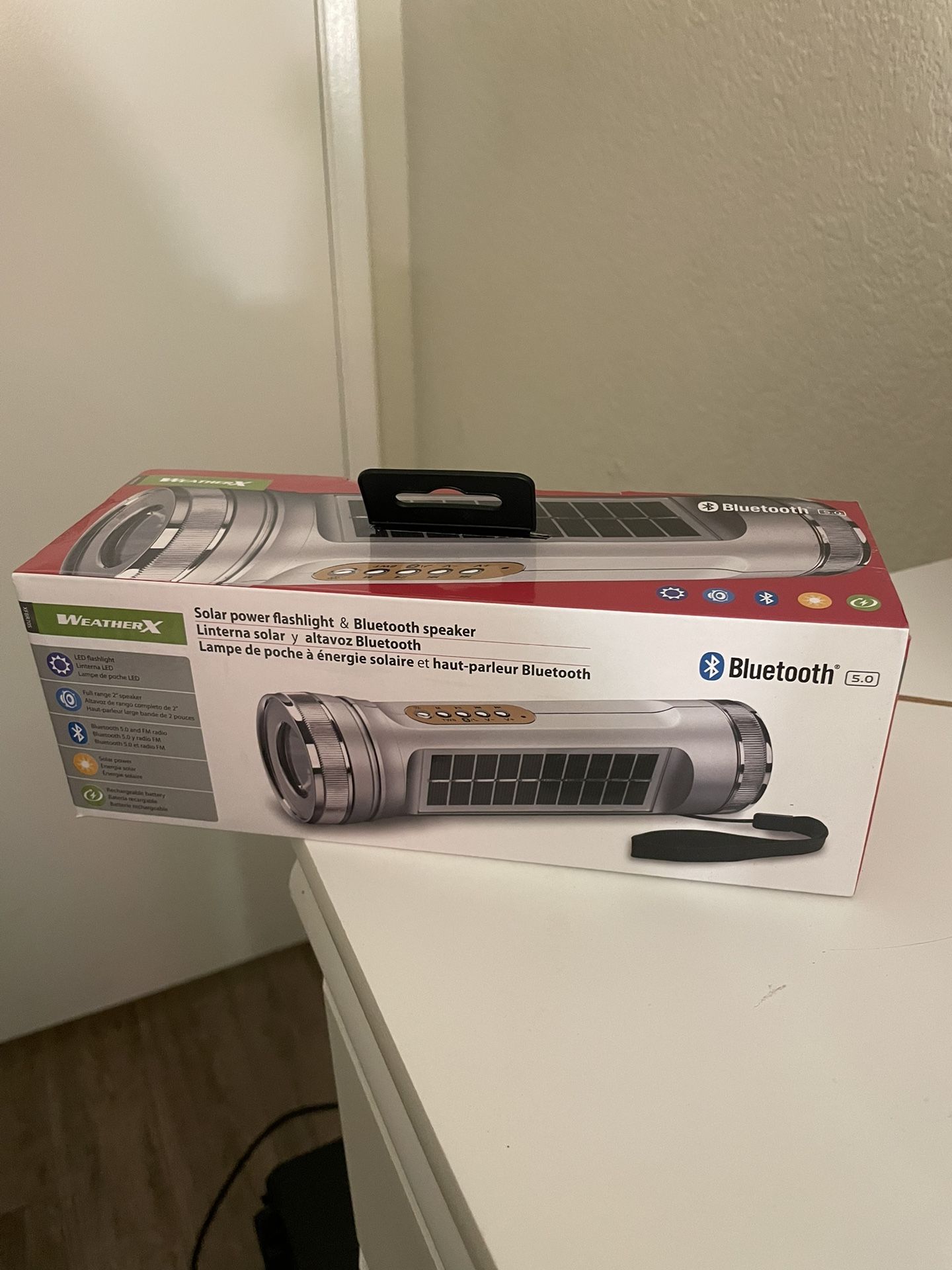 Solar Power Flashlight With A BlueTooth Speaker