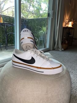 👟 Nike Court Legacy (White/Desert Ochre) - Men’s Size 9 - LIKE NEW!