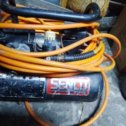 Senco Air Compressor 