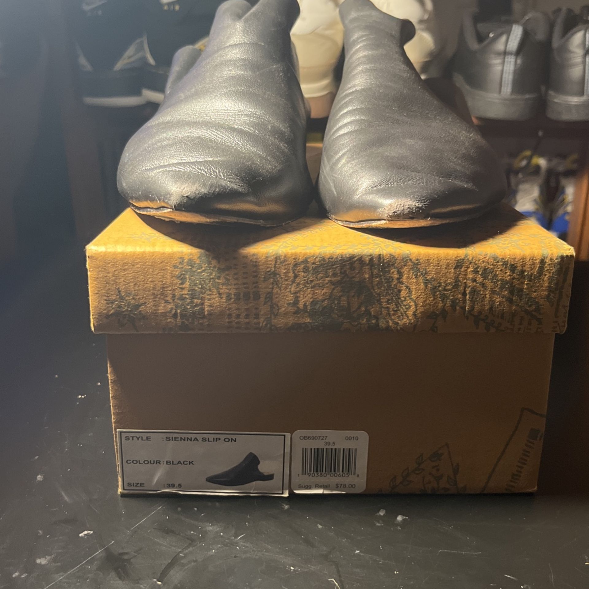 Free The People sienna slip on black