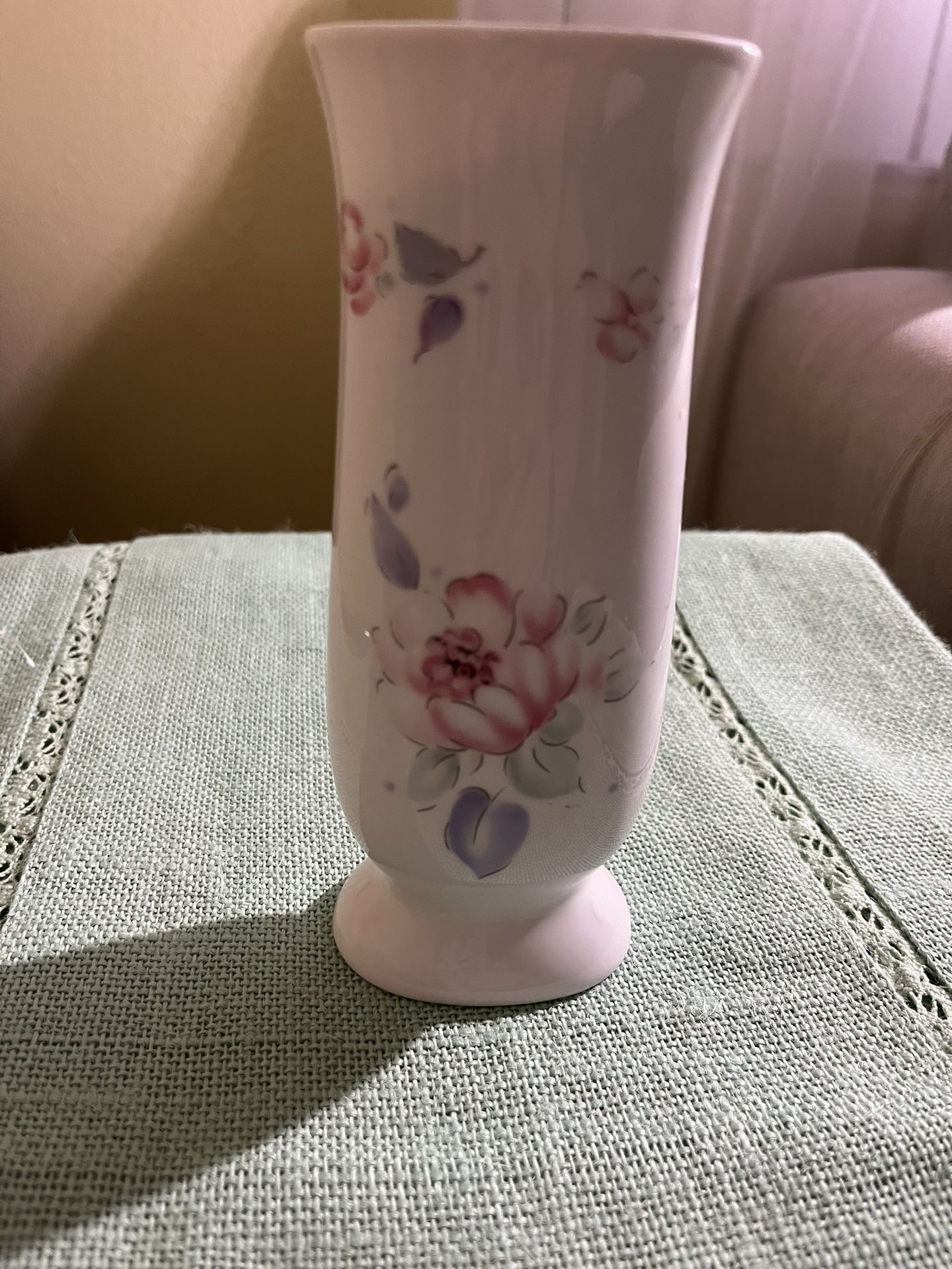 Vintage FTD 1992 Especially For You White Vase with Pink Flowers 