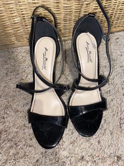 ANNE MICHELLE-Black heel