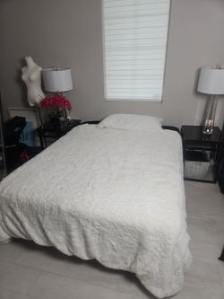 Queen Size metal bed frame, Mattress  & 2 Night Stands