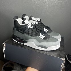 Jordan 4 Retro “Fear” 