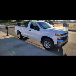 2022 Chevy Silverado Clean Title New