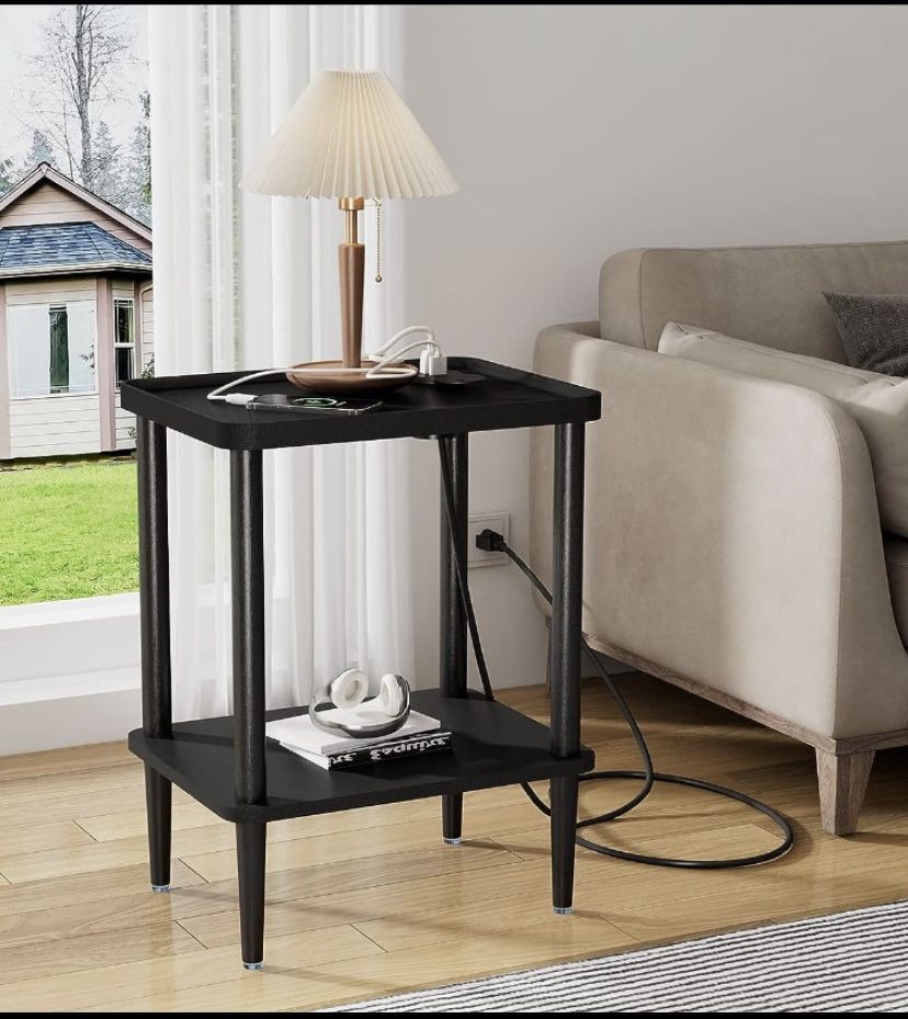 New Modern End Table w Charging Station