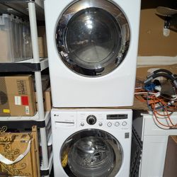 LG Washer & Dryer Set - Working