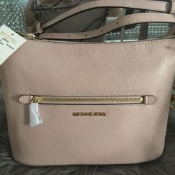 BRAND NEW! Michael Kors blush pink crossbody.