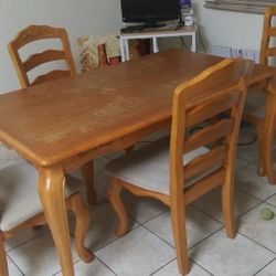 Comedor Con 4 Sillas