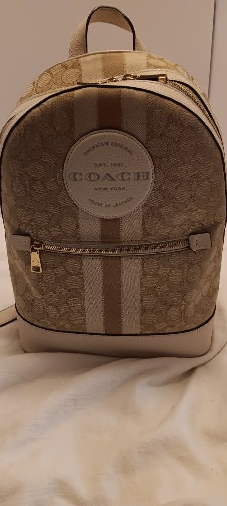 Coach Backpack In Cream Color