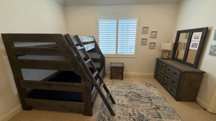 Wrangler Gray Washed Driftwood Twin over Full Bunk Bed Room Set - Jerome’s Furniture