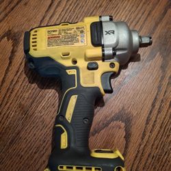 Dewalt 20 Volt Inpact Wrench