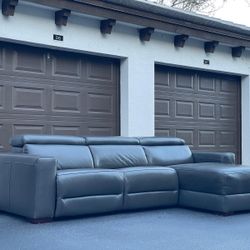 Sofa/Couch Sectional - Leather - Recliners - Gray - Delivery Available 🚛