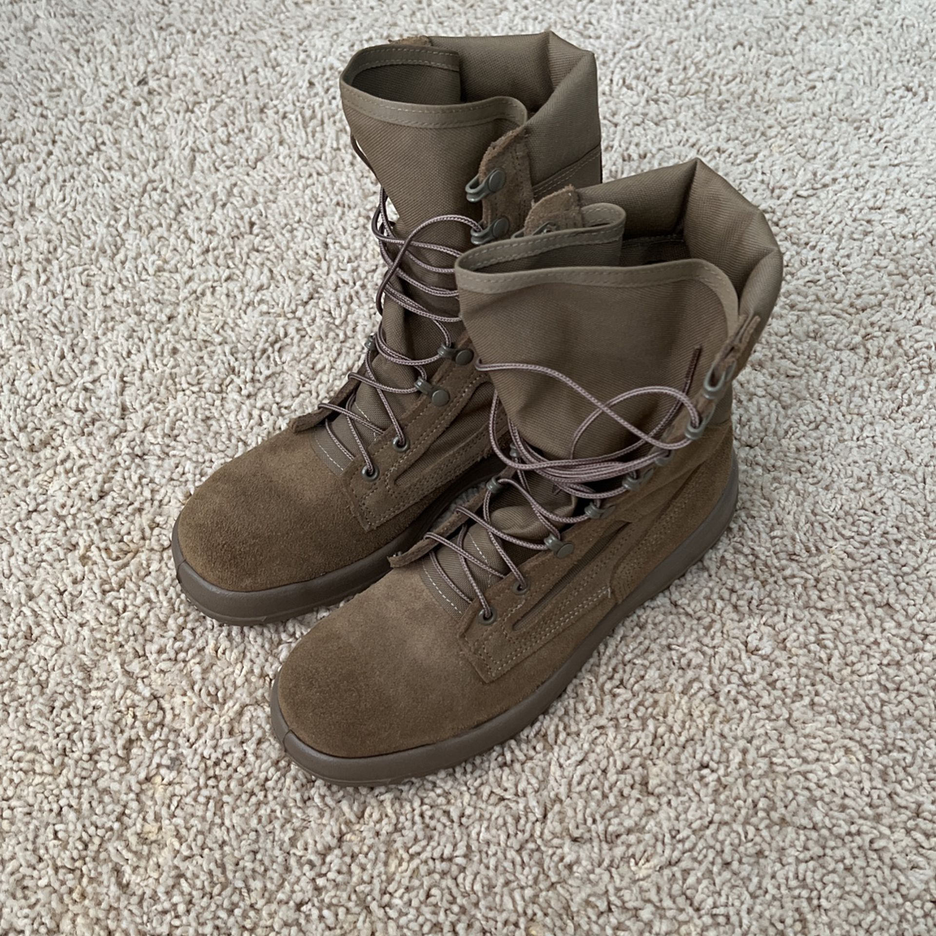 Belleville Combat Boots Size 8.5 Narrow