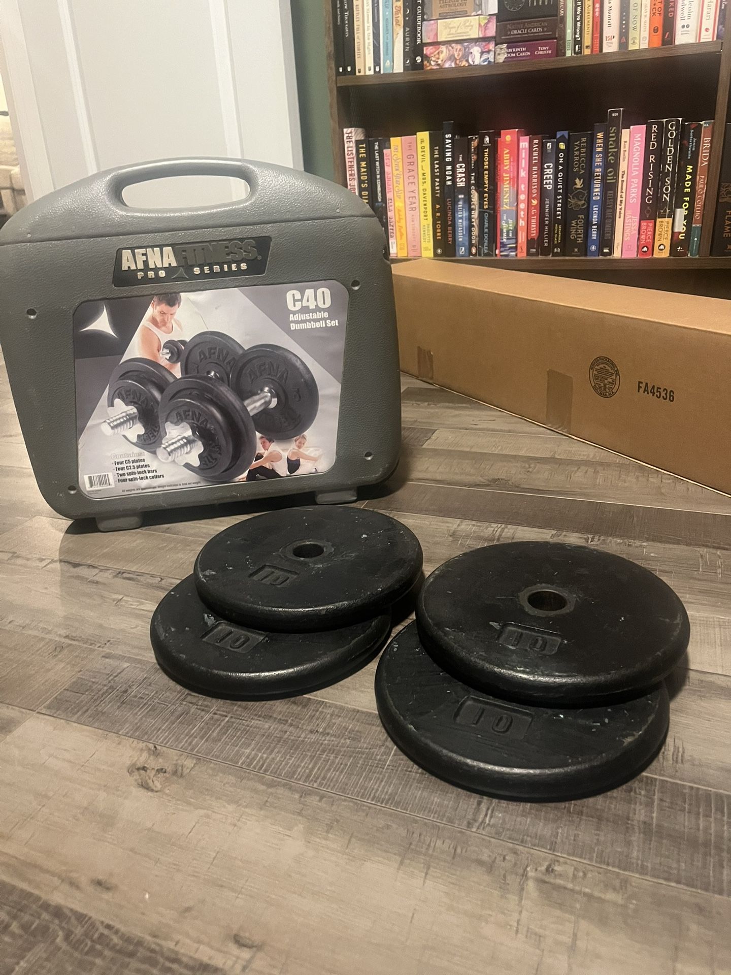 AFNA Fitness Pro Series + 4 10lbs plates
