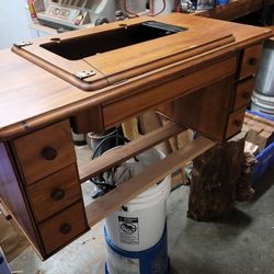 Free Antique Singer Sewing Machine Cabinet 
