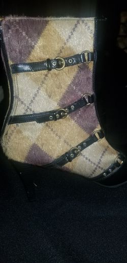 Wild rose boots size 8 1/2