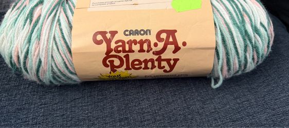 Vintage Caron Yarn-A-Plenty Color 3404 Country Sage Ombré 4-10 Oz