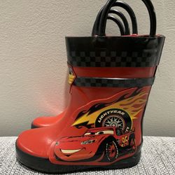 Disney Cars Lightning McQueen boys size 7 rain boots 