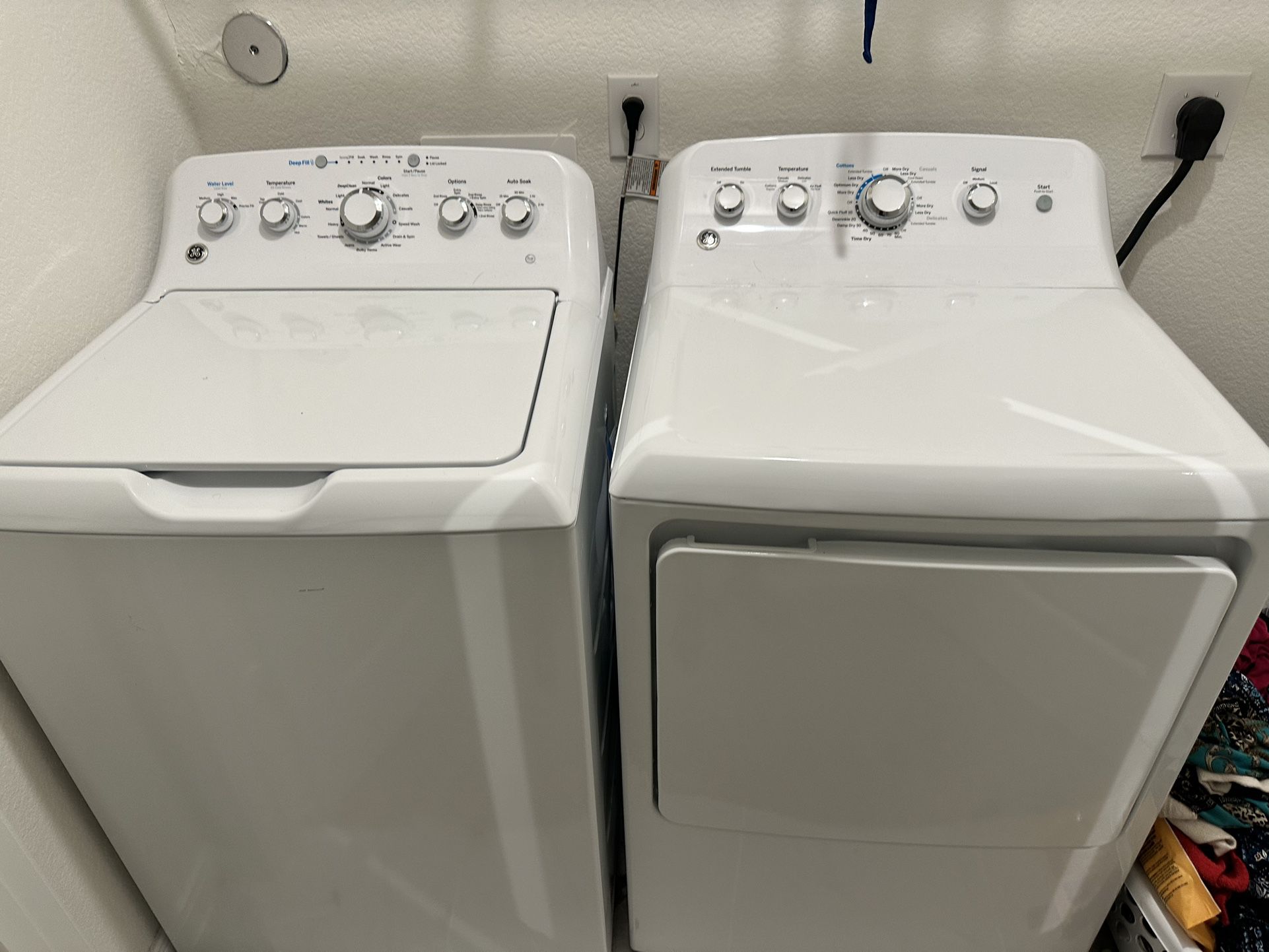 GE Washer And Dryer Like New