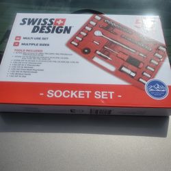 Brand New Still In Box 📦 59 Piece Tool Socket Set Made By Swiss Design 