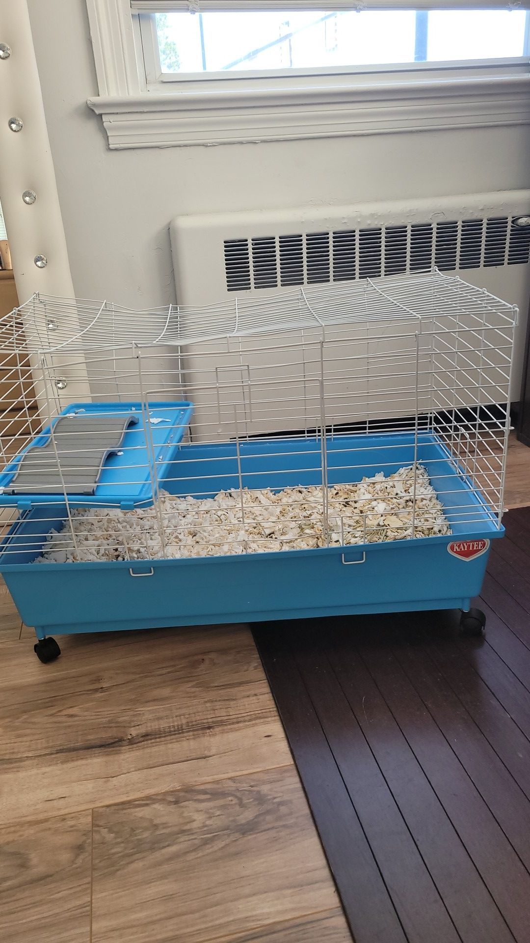 Cage for guinea pigs