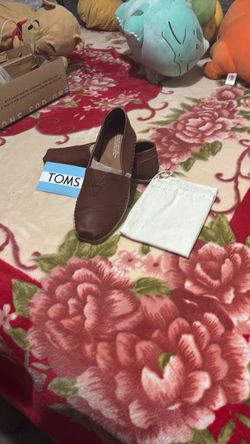 TOMS Brown Leather Slip-On Loafer