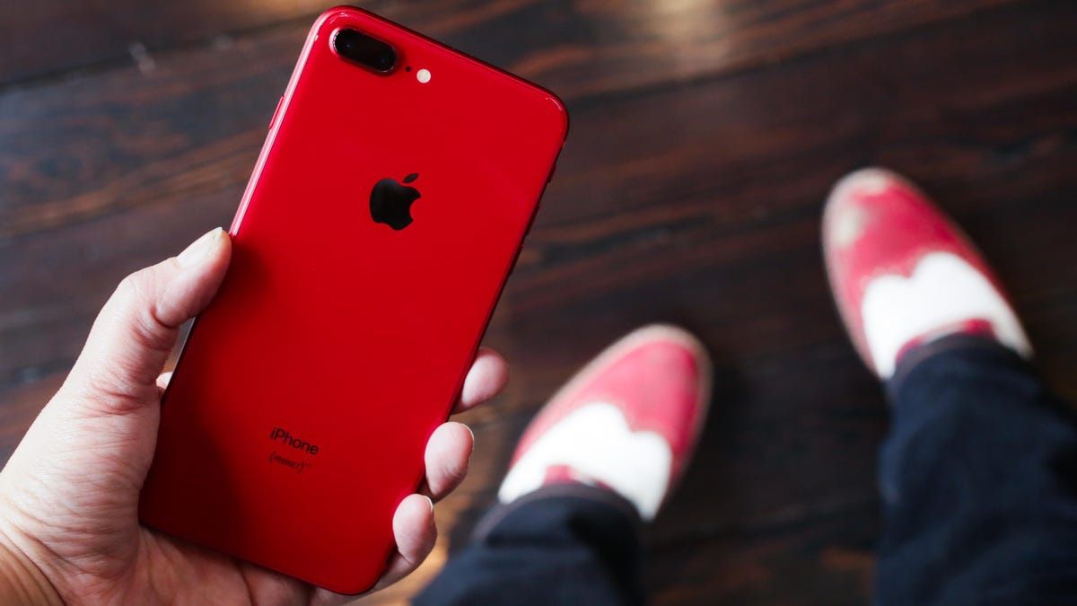 QUICK DEAL! β€οΈβπ₯ IPHONE 8 PLUS UNLOCKED π *PRODUCT RED* EXCLUSIVE