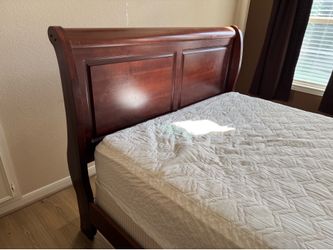 Queen bedroom set