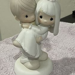 Precious Moments 1982 “Bless You Two” E-9255