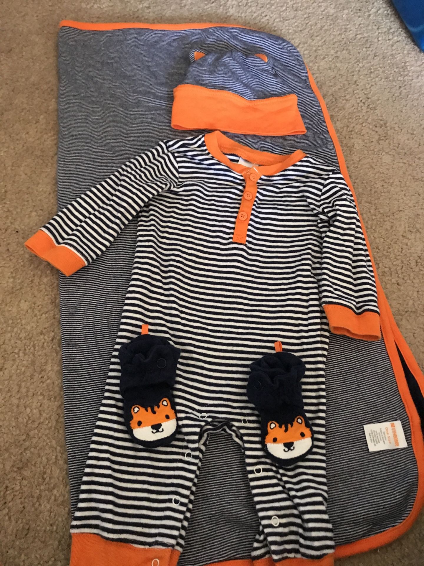 Gymboree set