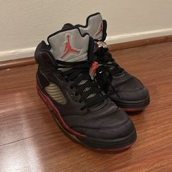 Air Jordan 5 black metal