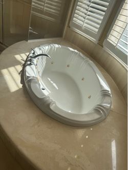 jacuzzi Bathtub jacuzzi