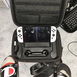 Nintendo Switch Plus 2 Hubs
