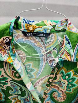 Zara Paisley Print Blouse Size M