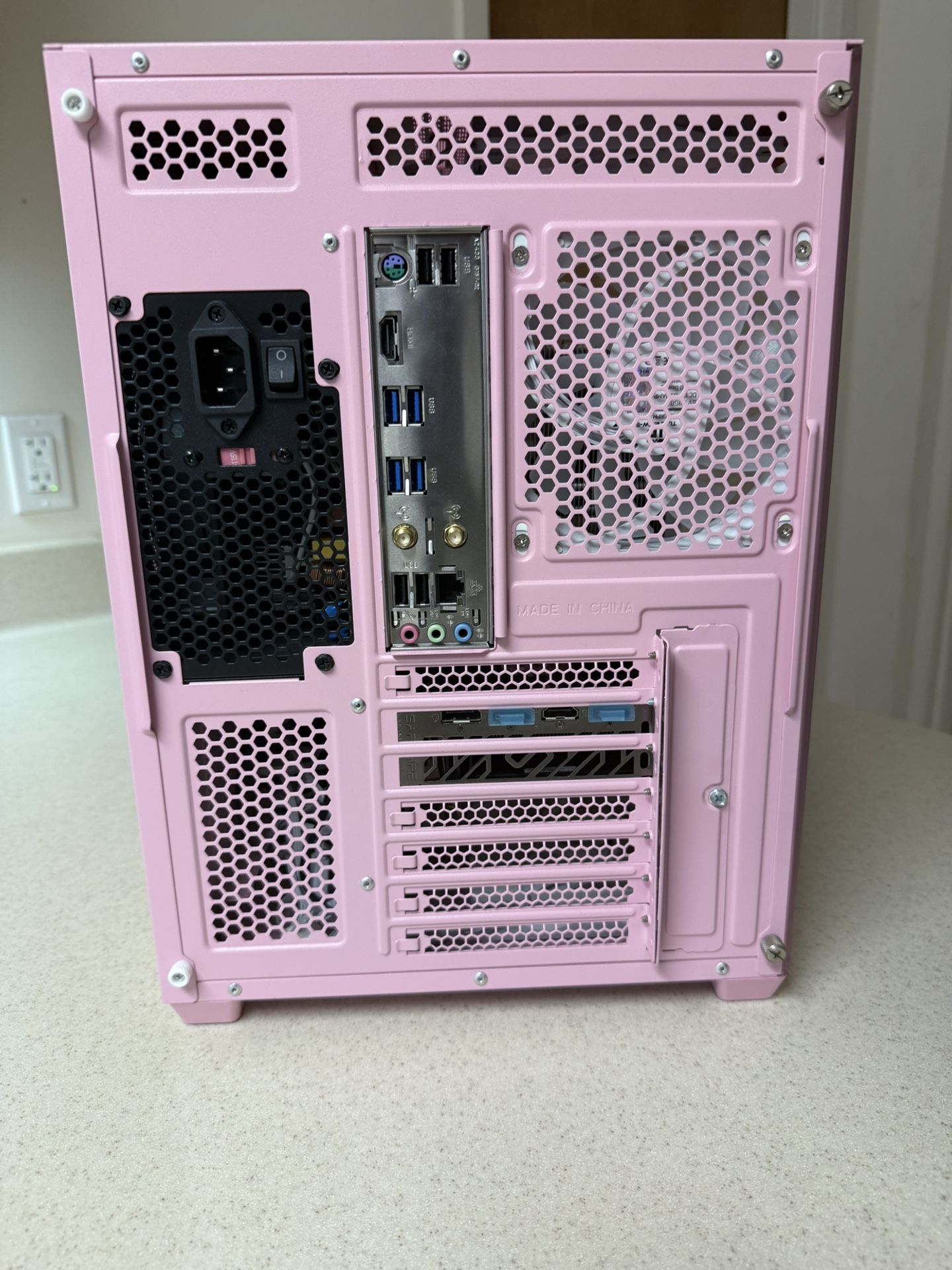 Gaming PC - Ryzen 5, Radeon RX 6650Xt Sapphire Pulse, 16GB + Omen Monitor 144Hz