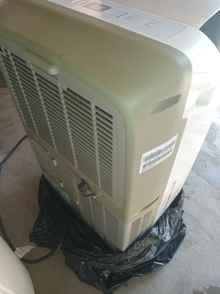 AC Aire Acondicionado Portable 6500 Btus