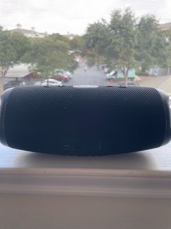 JBL CHARGE 5