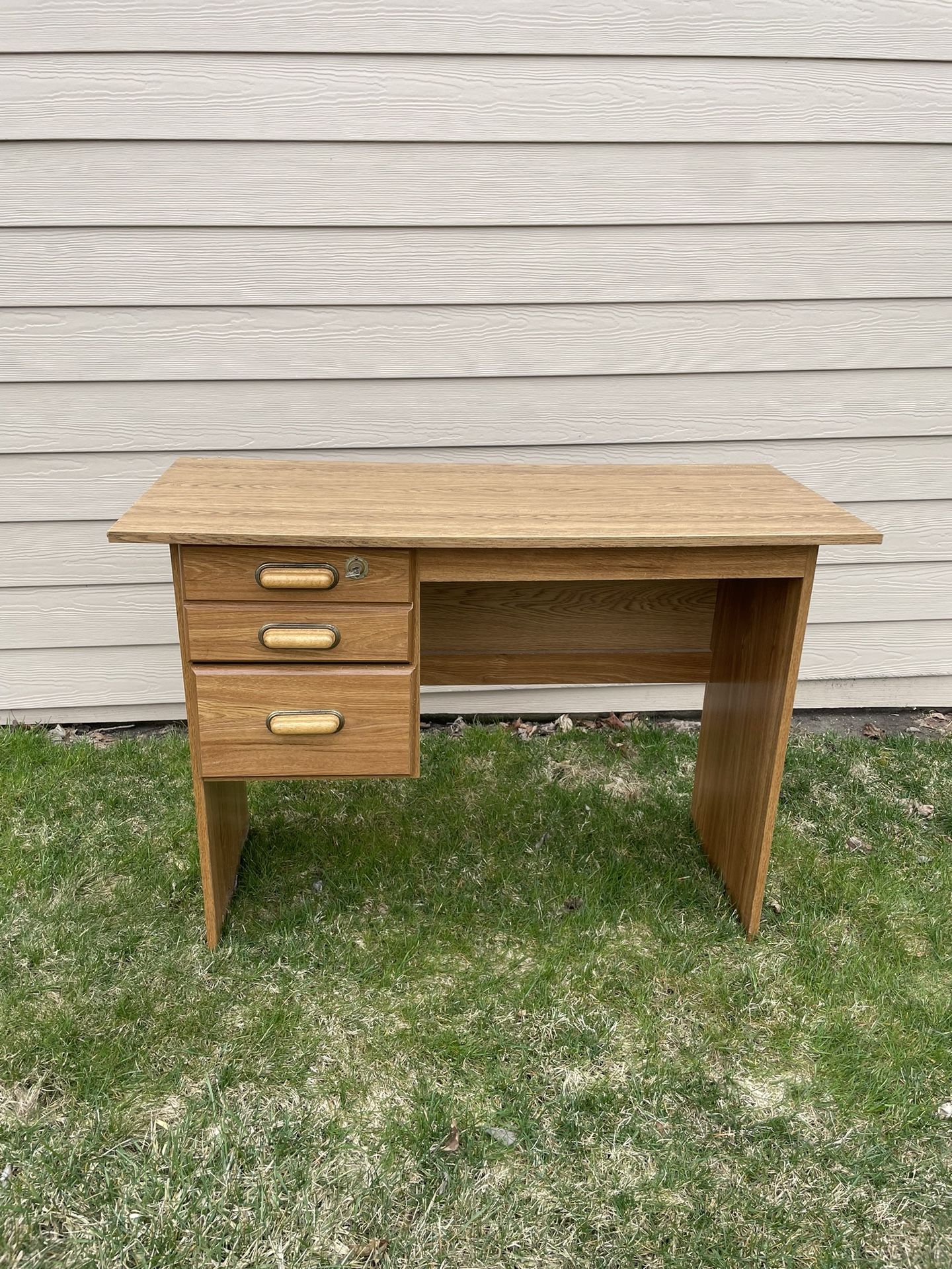Vintage 90’s Desk with 3 Drawers