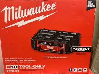 Milwaukee M18 Packout Radio And Charger 