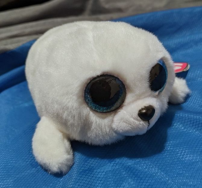 Ty Beanie Boos Icy the white seal plush with tag