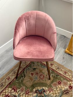 Pink Velvet Chair