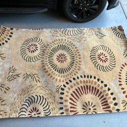 5’x8’ Wool Area Rug (Mathis Brothers)