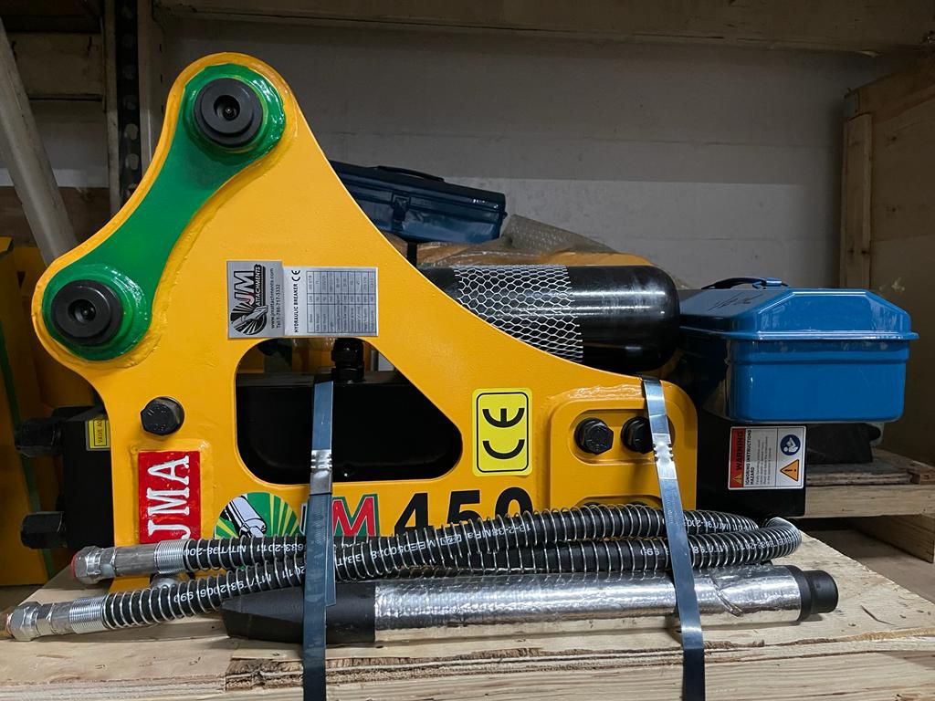 Caterpillar 302 Cat 303 Mini Excavator JMAHH450 Hydraulic Hammer In Stock