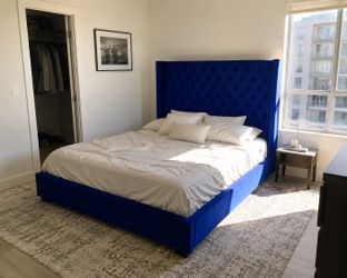 King bed frame