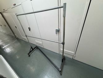 Industrial Clothing Racks 5 feet