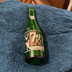 Vintage 7 Up Bottle 